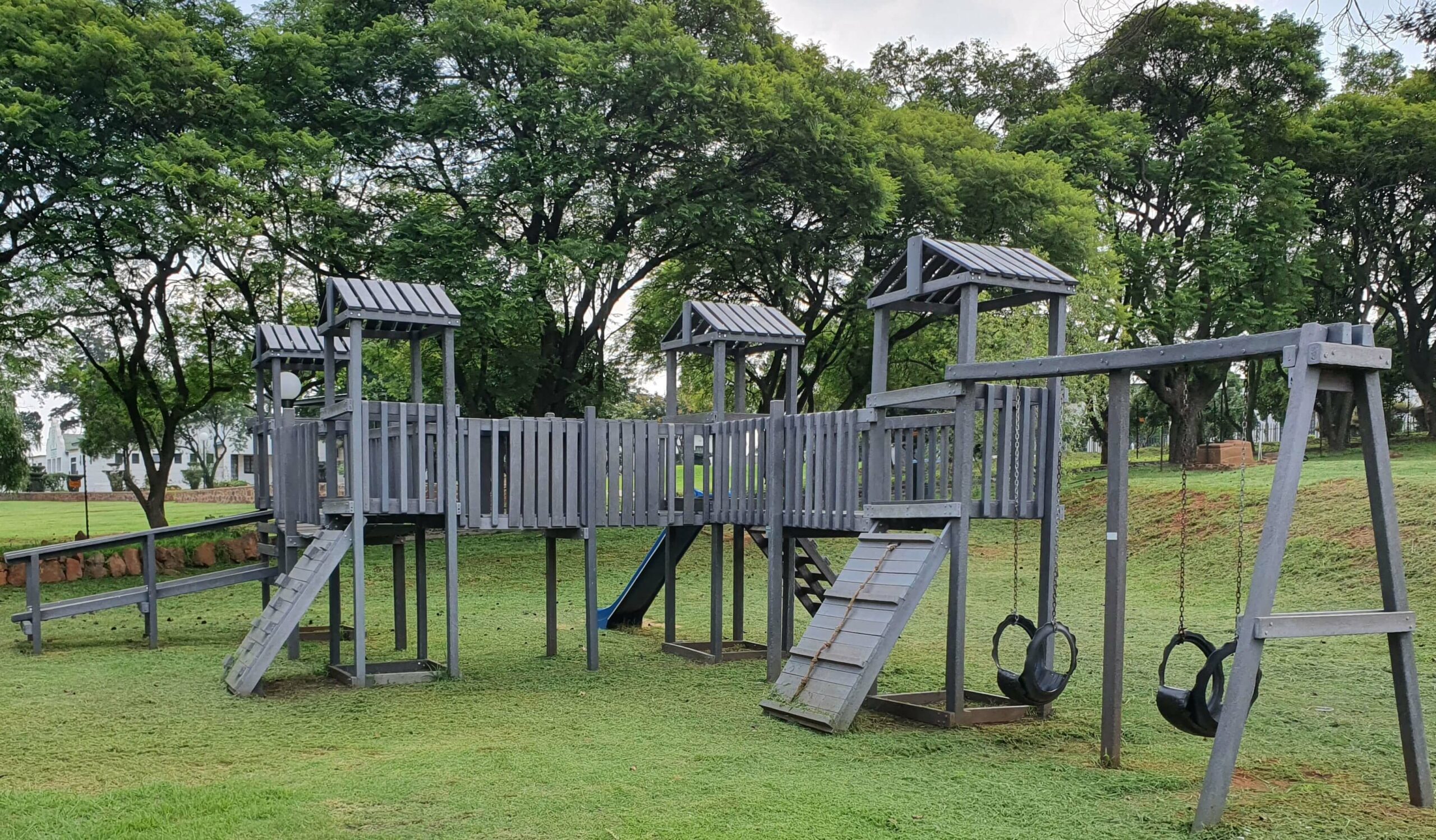 Children play area at Rosenbusch Walkerville
